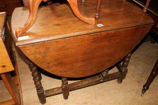 Oak barley twist gateleg table